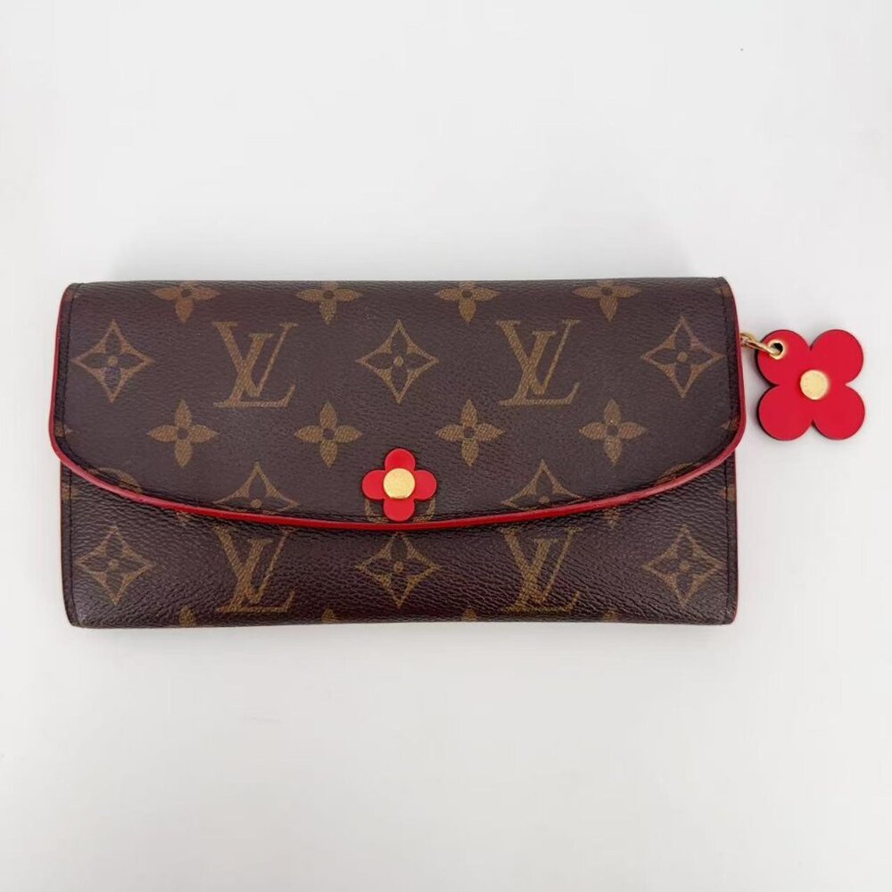 LOUIS VUITTON AUTHENTIC EMILY WALLET IN EXCELLET CONDITION